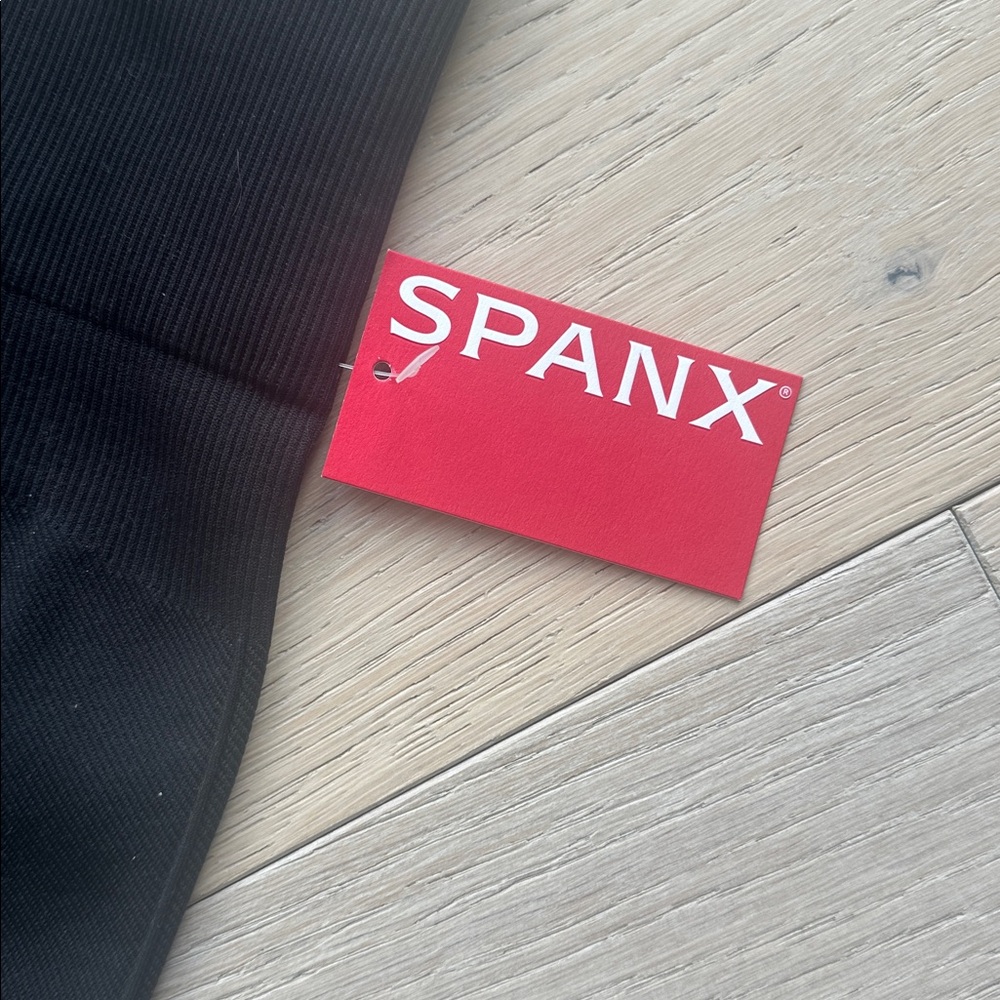 SPANX womens Black Leggings - Picture 2 of 4